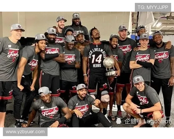 斯波称鲍威尔与希罗具备技术能力能够在场上实现共存合作